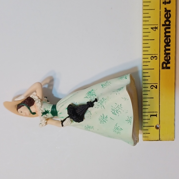 Hallmark Keepsake Ornament Scarlet O'Hara Collector's Series Gone with the Wind - Picture 13 of 16